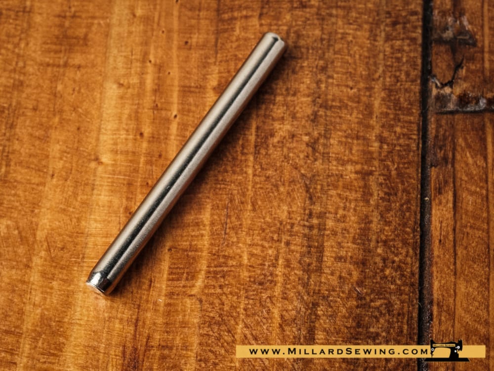 Spool Pin, Metal for 15-300 Class Singer Sewing Machines