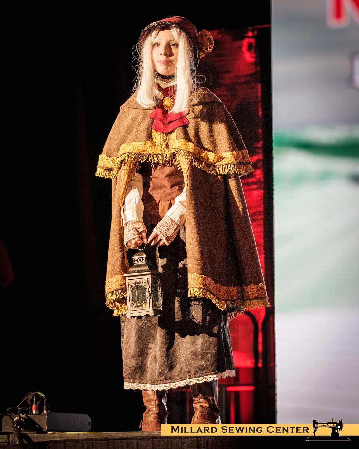 P1nk.c0ffin.grl as The plain doll (Bloodbourne)