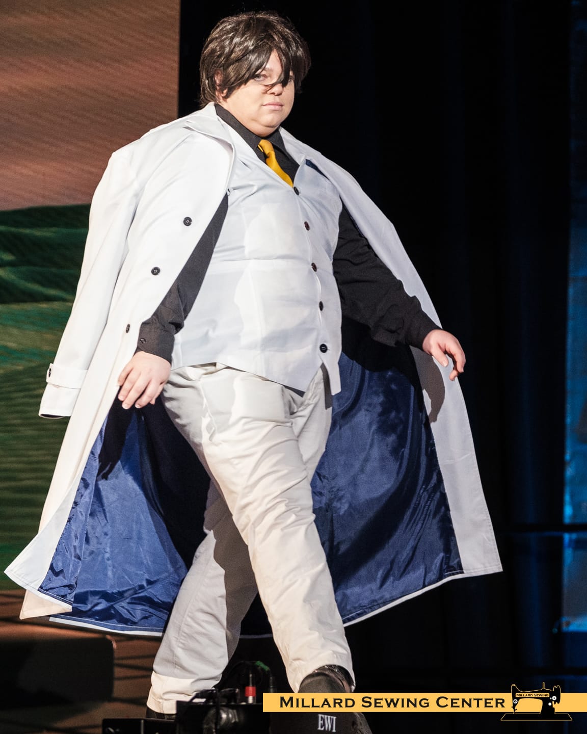 HorusCosplays as Dead Apple version of Dazai Osamu (Bungo Stray Dogs)