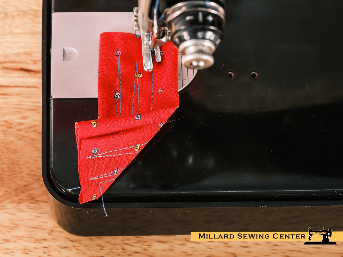 Singer Model 192K "Spartan" Sewing Machine (Pre Owned) - Image 10