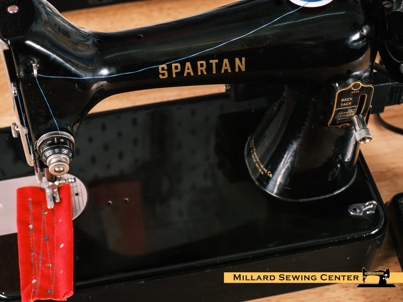 Singer Model 192K "Spartan" Sewing Machine (Pre Owned) - Image 11