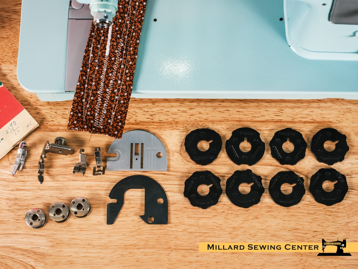 Singer Model 338 Sewing Machine (Pre Owned) - Image 9