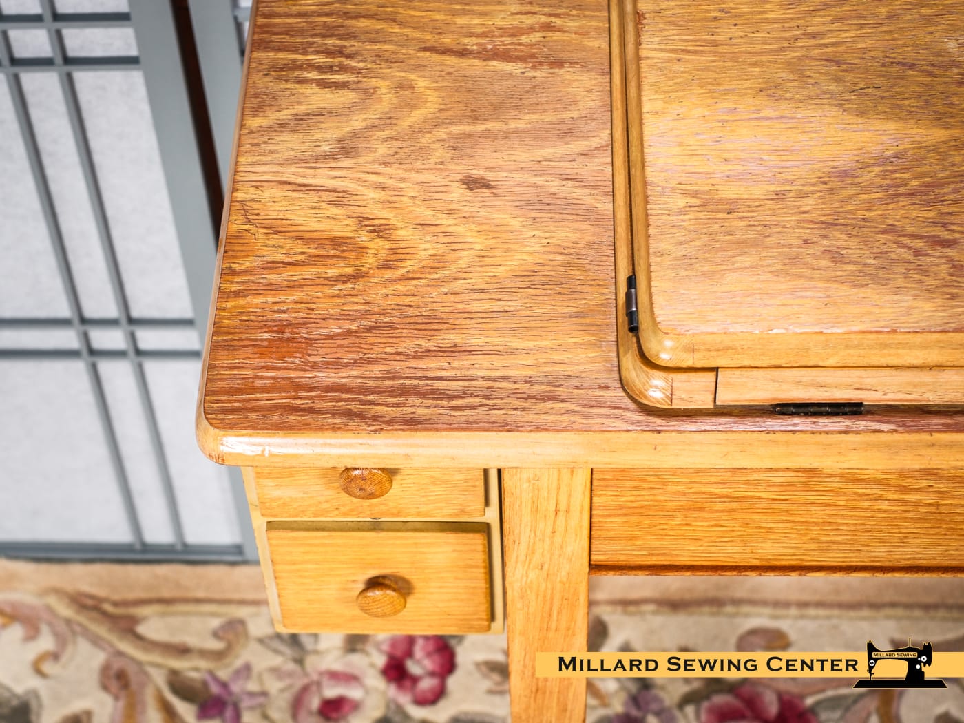 Sewing Machine Cabinet for Flat Bed Machines in Blonde, Model 401 By Singer - Image 7