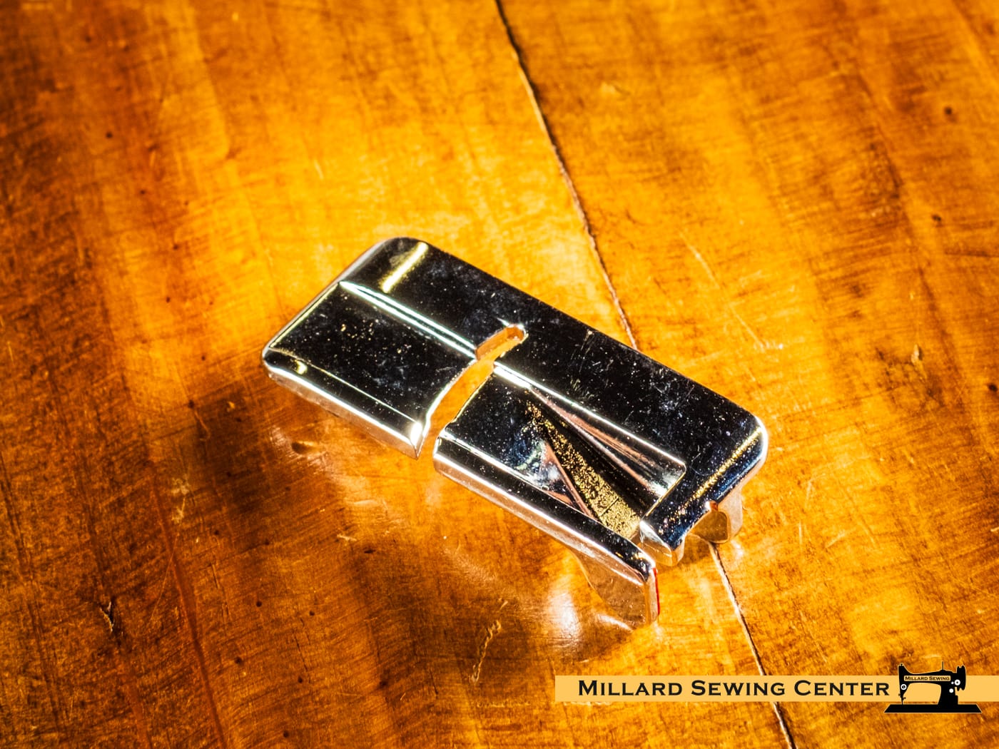 Lap Seam Foot for 9mm Elna & Janome Sewing Machines - Image 3