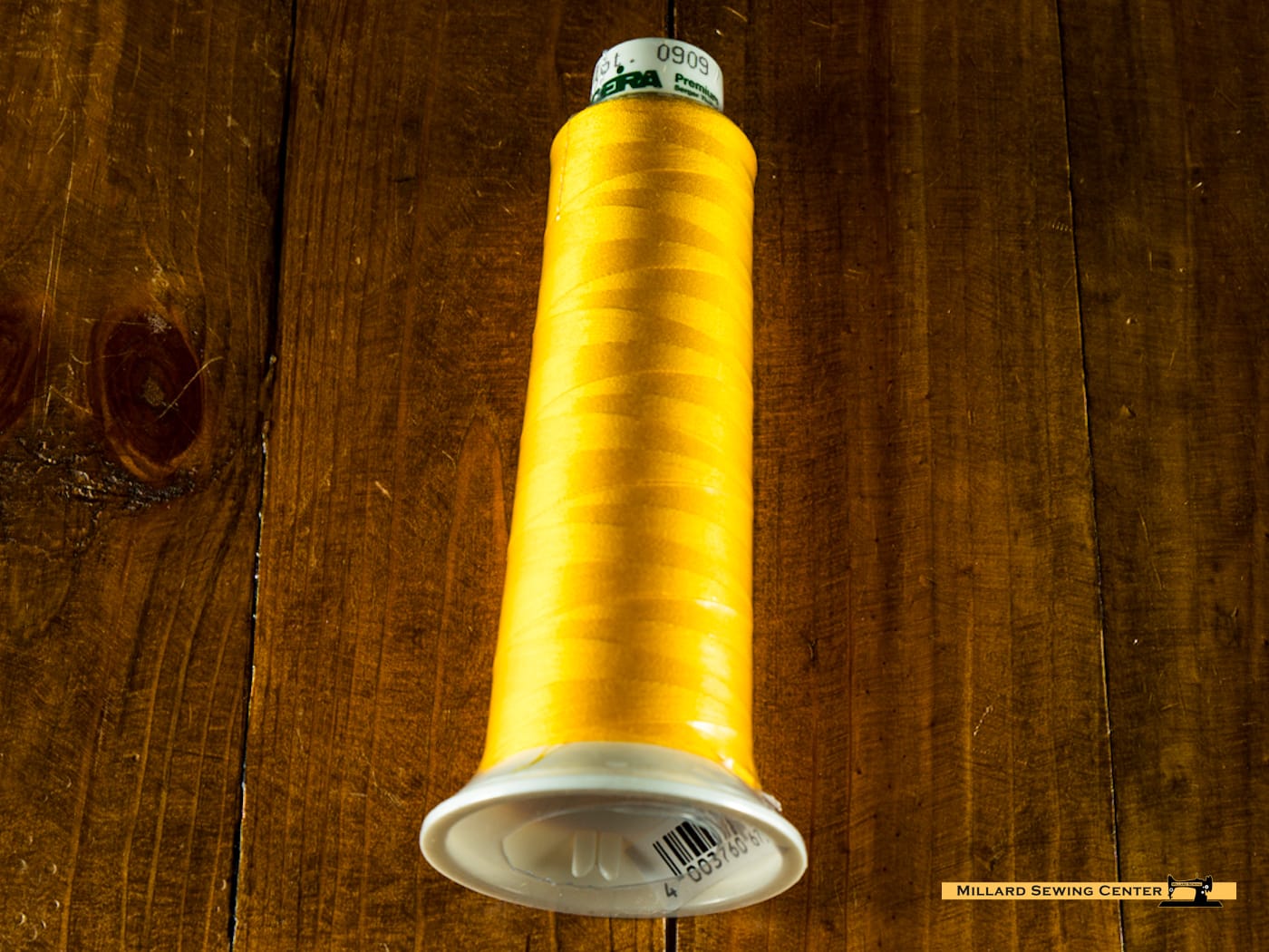 Aerolock Serger Thread 2000yd in Mustard by Madeira