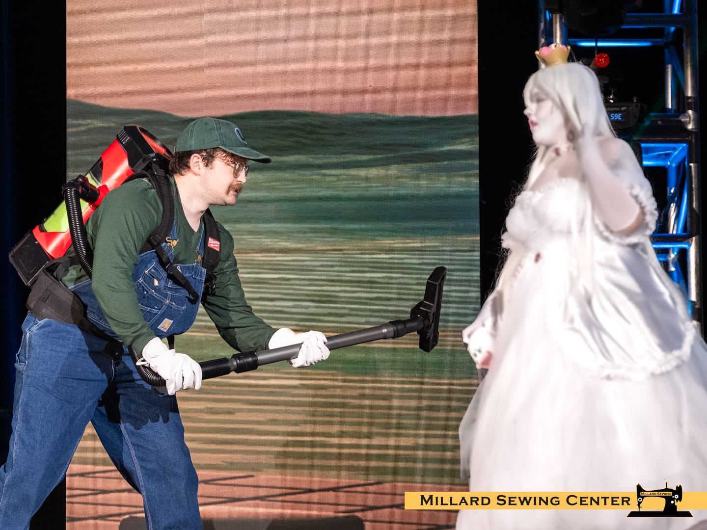 Luigi & Booette (Queen Boo) (Luigi's Mansion and Au King Boo)