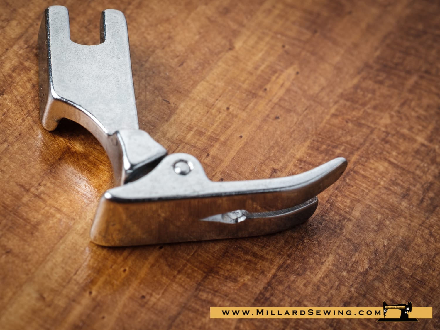 Straight Stitch Hinged Foot for High Shank Sewing Machines - Image 2