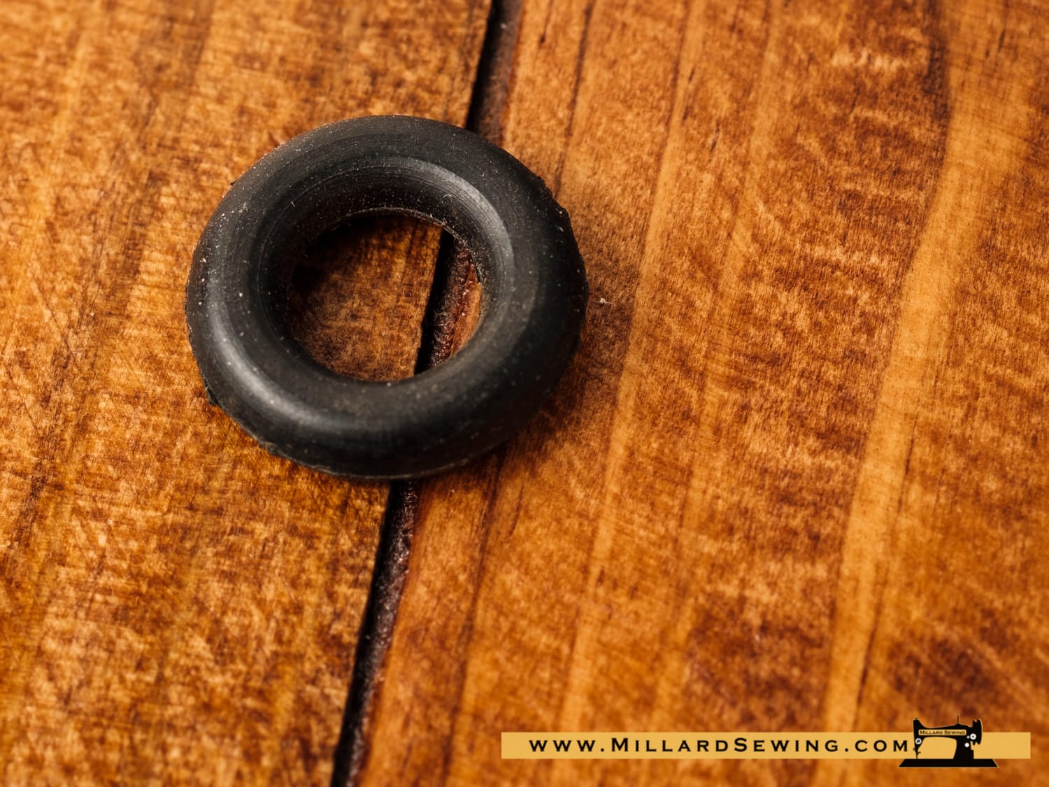 Friction Ring/Bobbin Tire (Small) for Singer