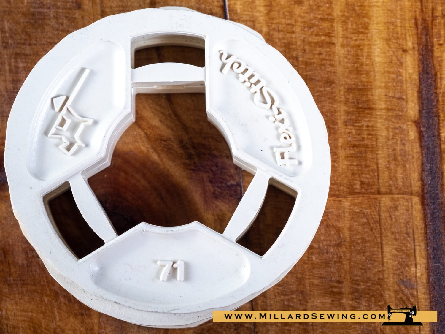 Fashion Disc Type F #71/72 "Scottie Dog & Surf" Patterns - Image 2