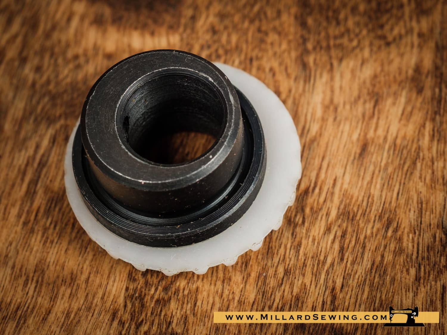 Upper Horizontal Shaft Gear For Singer Model 240-6100 Series Sewing Machines