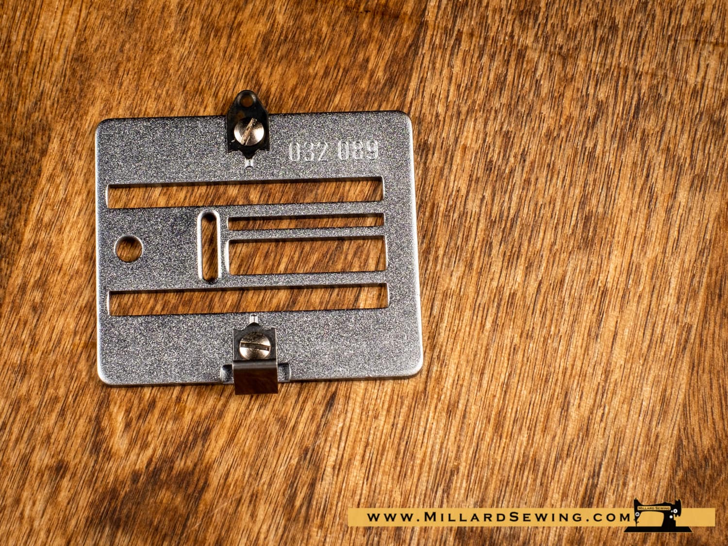 Needle Plate for Pfaff 800 & 900 Series Sewing Machines - Image 2