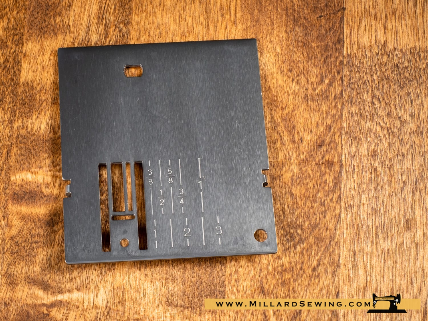 Needle Plate, Zig Zag for Pfaff 1000 Series Sewing Machines