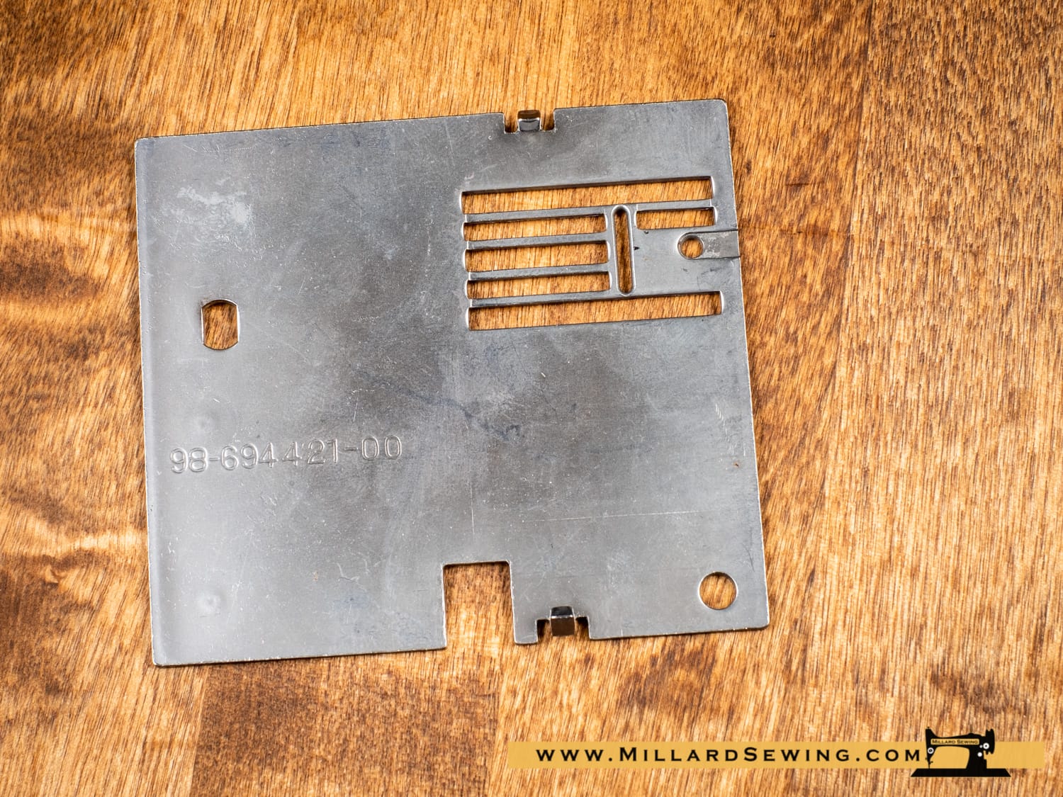 Needle Plate, Zigzag for Pfaff 7500 Series Sewing Machines