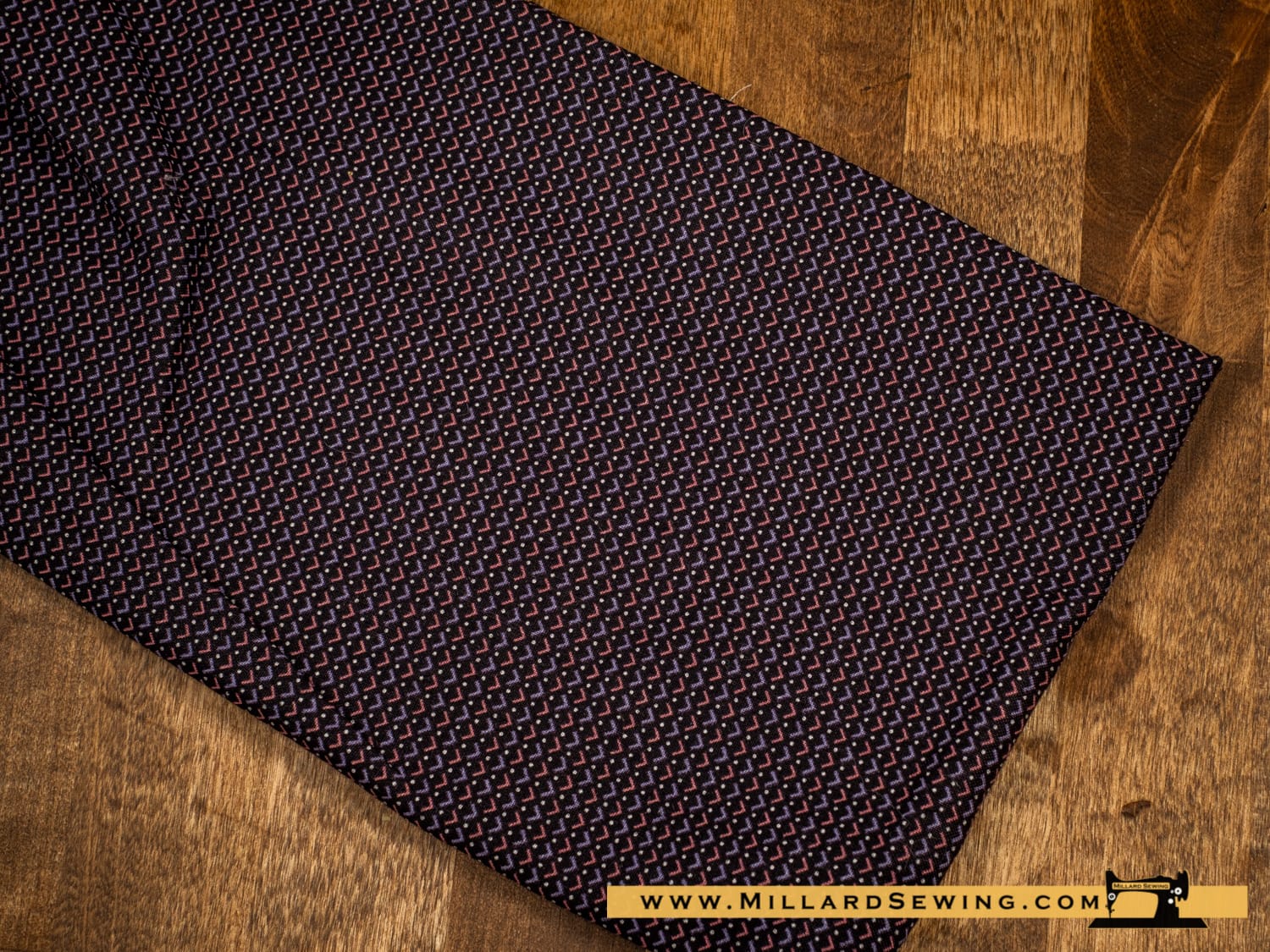 Remnant (Cotton) Brown Arrow Print (15"L)