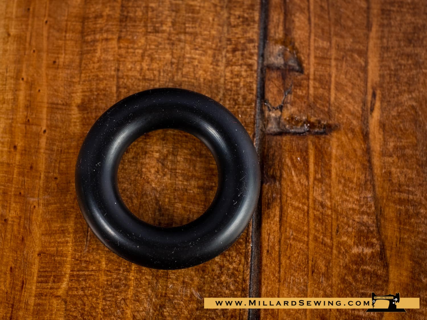 Bobbin Winder Tire 32x19 for Multiple Brands