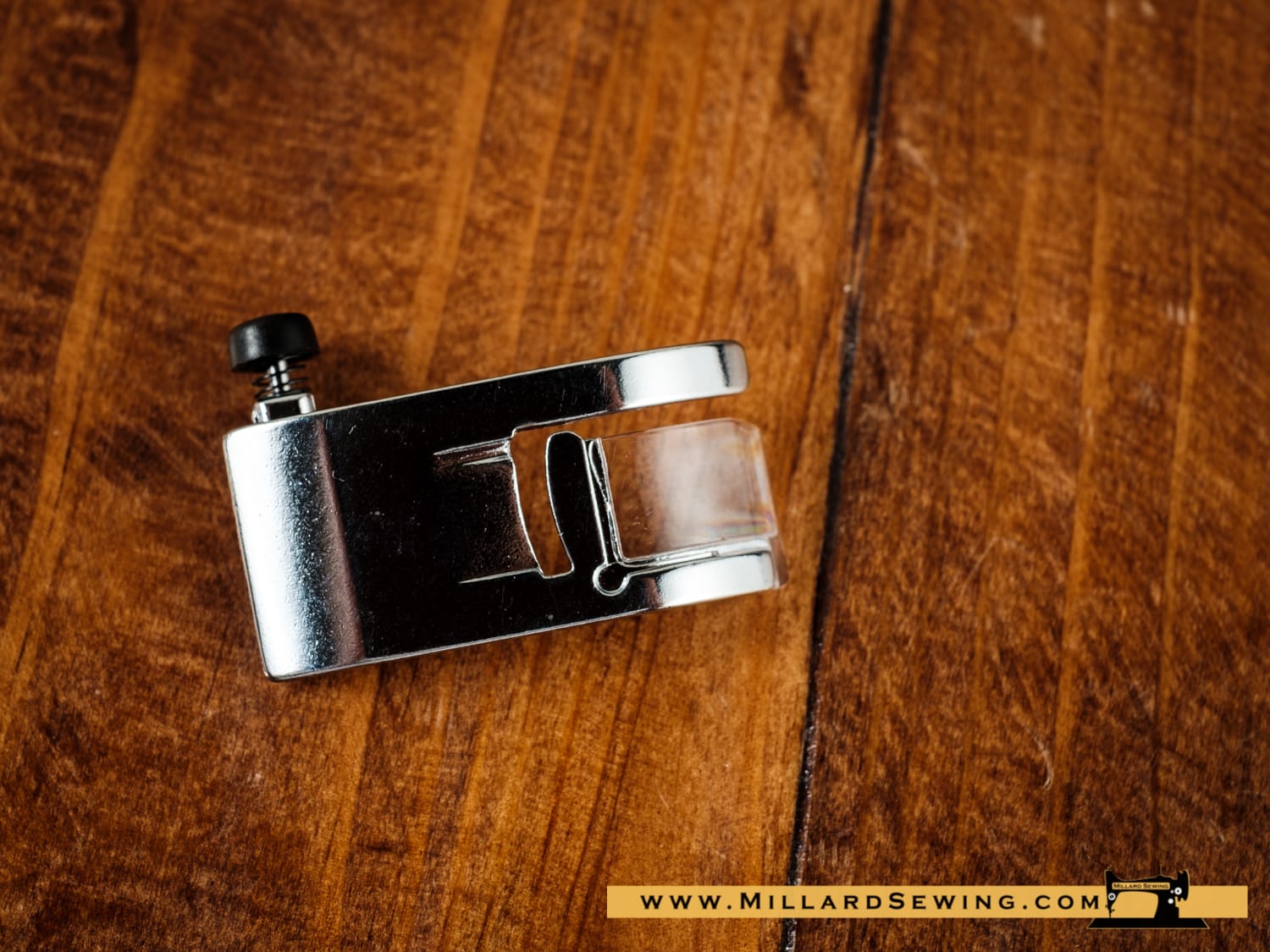 Zig Zag Foot, Wide for Snap-O-Matic Mount Sewing Machines - Image 2