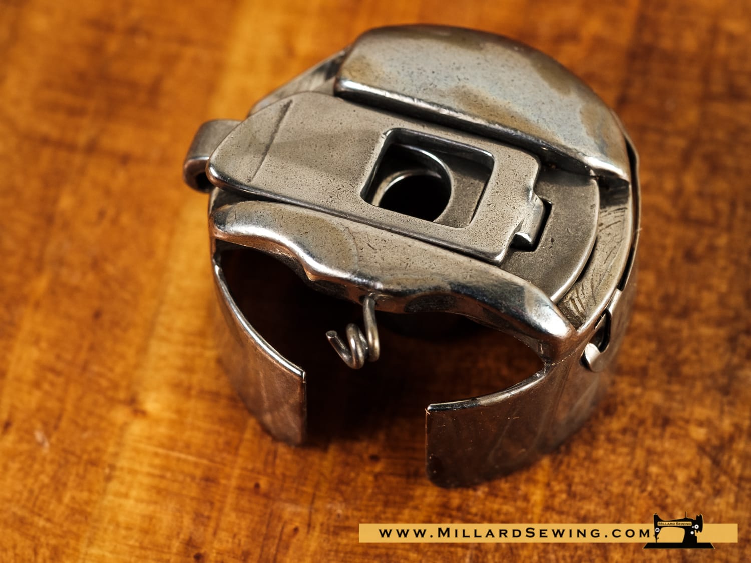 Bobbin Case for Rotary Hook Sewing Machine with Pigtail Spring - Image 4