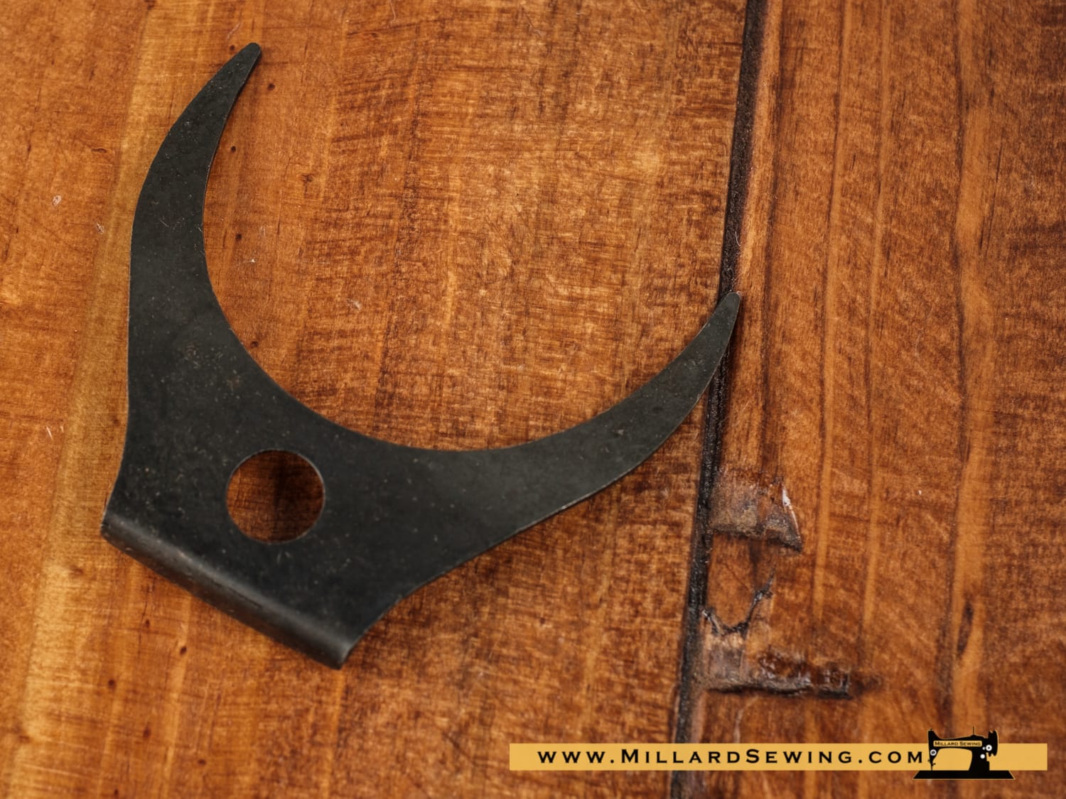 Race Cover Cap Spring for Singer Sewing Machines