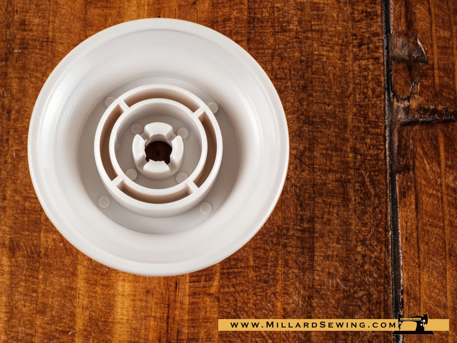 Spool Cap, Large for Singer Quantum Sewing Machines - Image 2