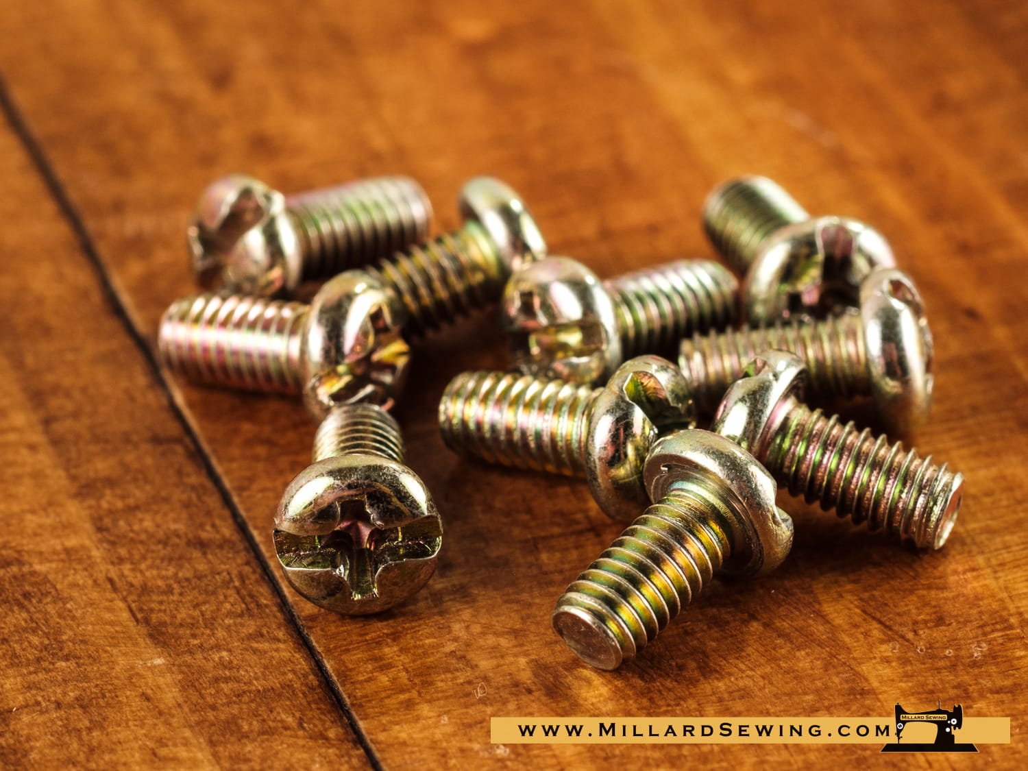 Screw, Side Cover for Singer Sewing Machines