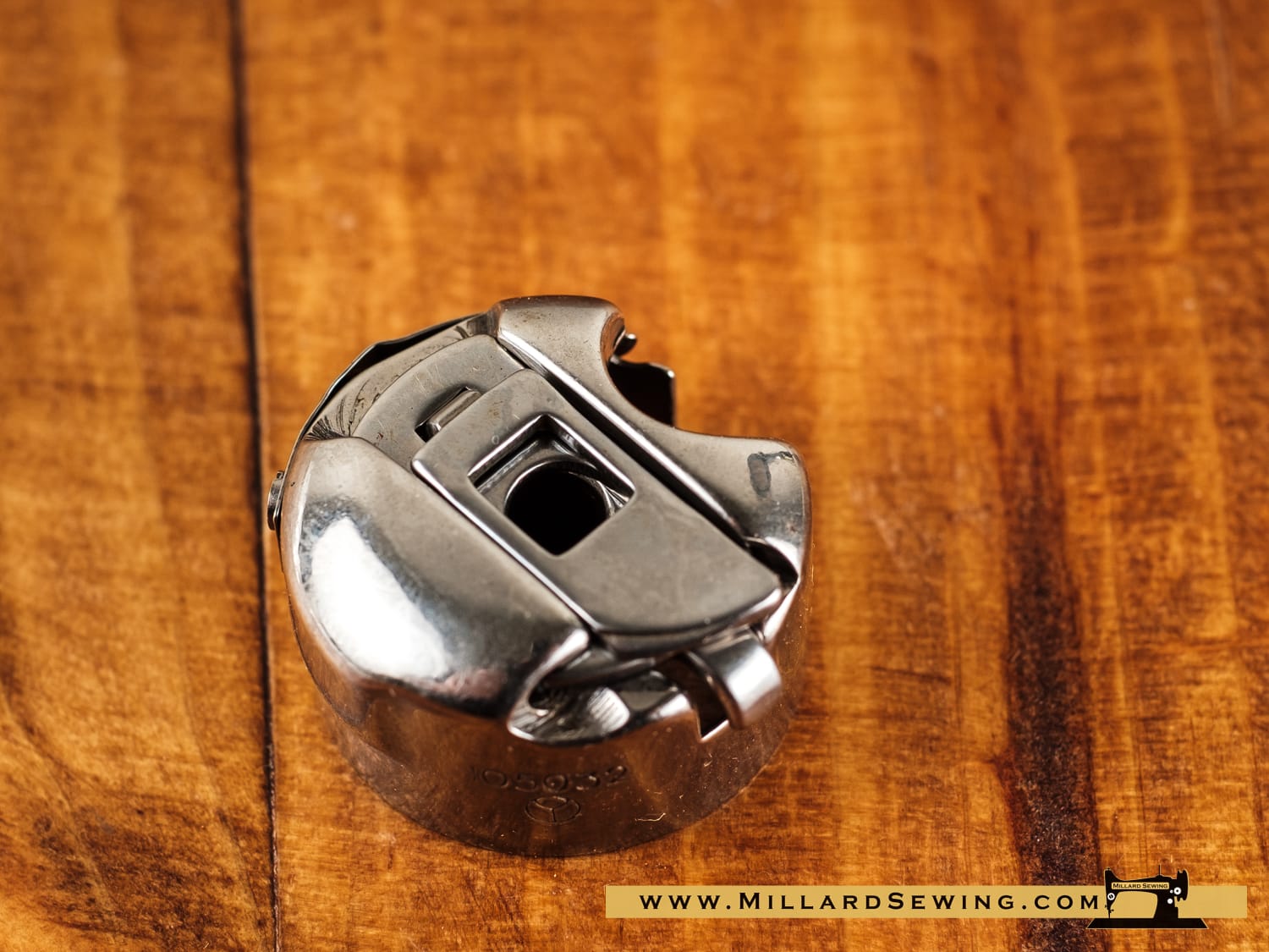 Bobbin Case for Singer Swing Needle Sewing Machines Models 206, 306, & 319 - Image 2