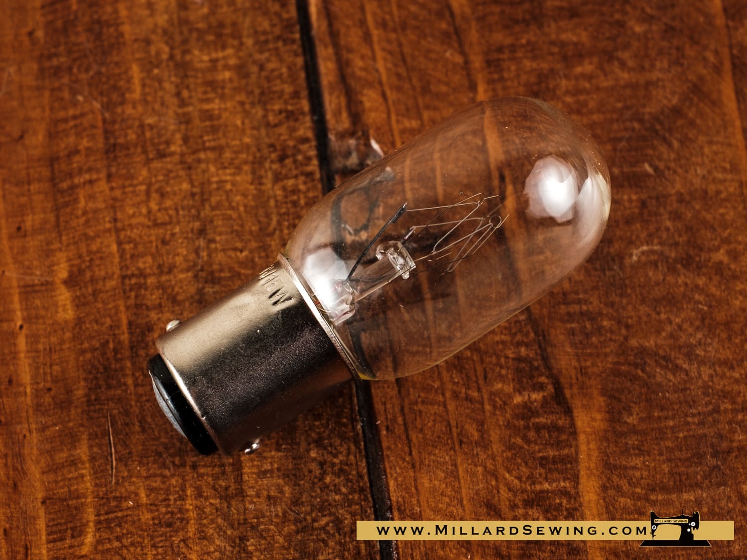 Light Bulb, 120v-220v 19/32" Bayonet Mount for Multiple Makes & Models of Sewing Machines - Image 5