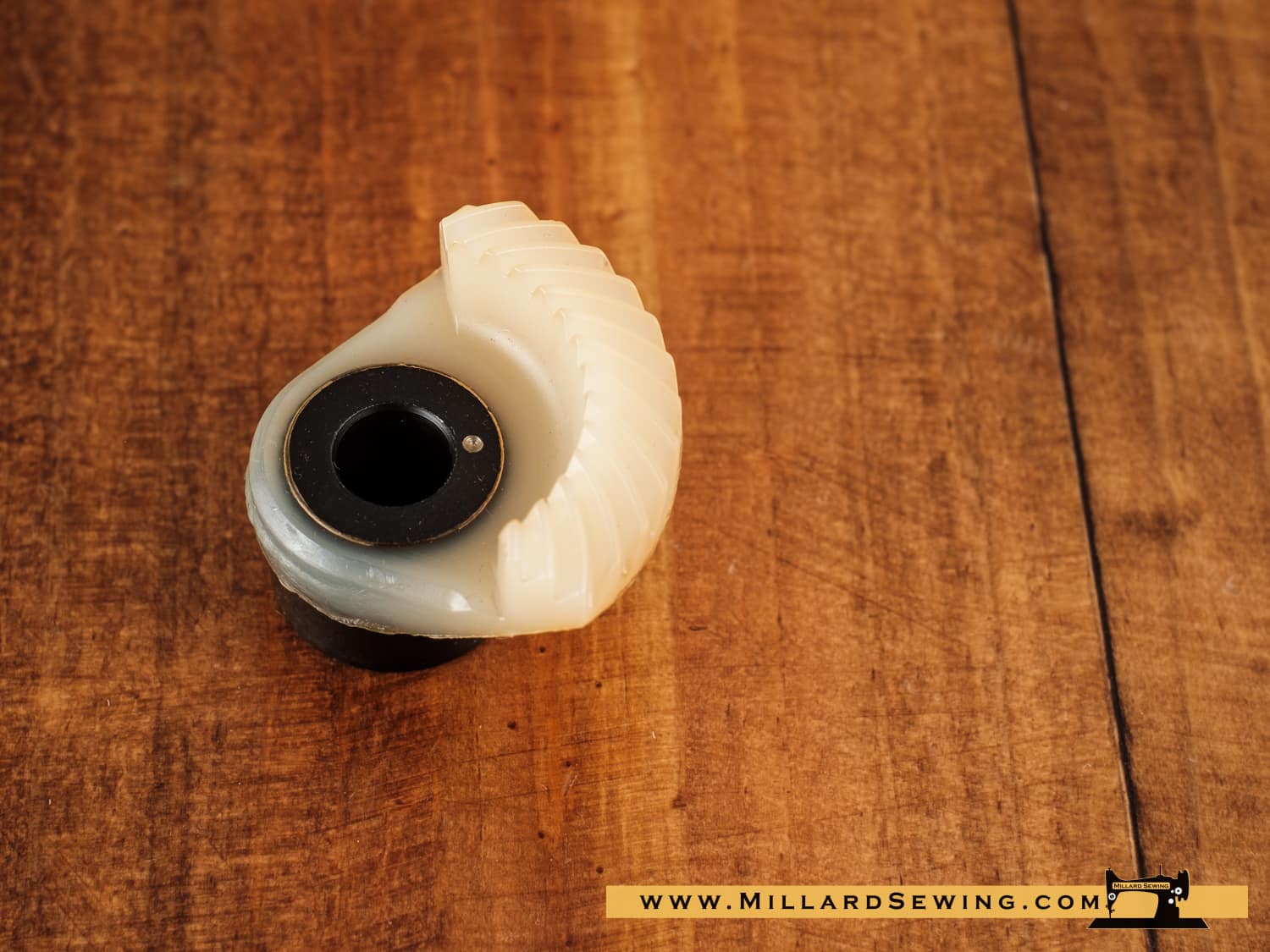 Gear, Hook for Lower Shaft on Janome/New Home, Necchi, Pfaff & Other Sewing Machines