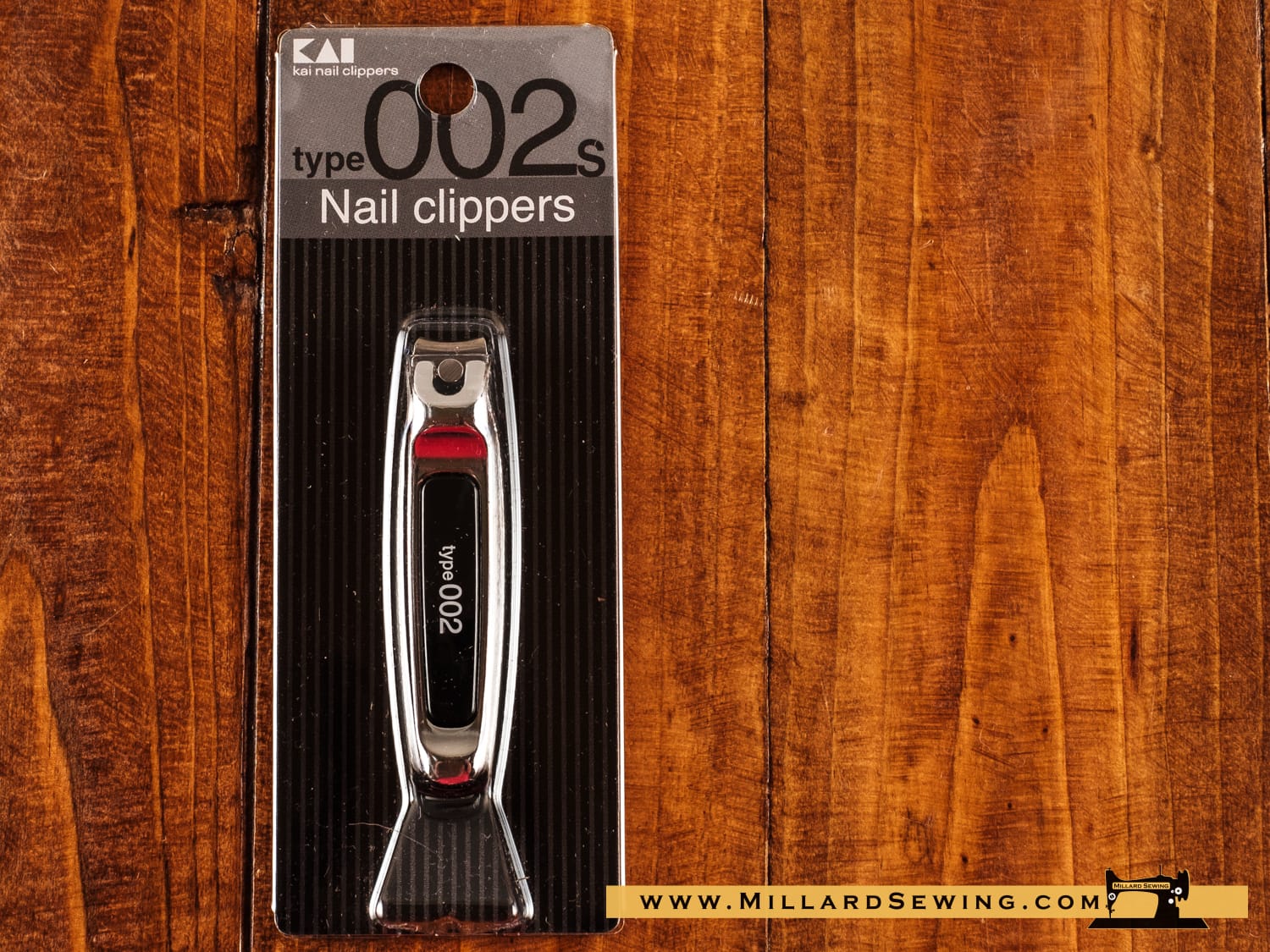 Nail Clipper, 3″ Travel Size w/ Built in Nail File by Kai - Image 4