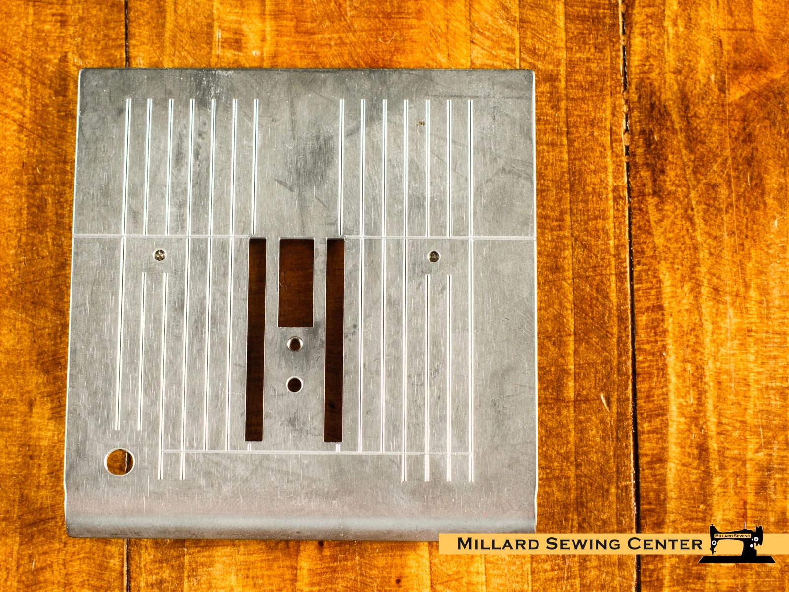 Needle Plate, Straight Stitch for Bernina 1000-1530 Sewing Machines