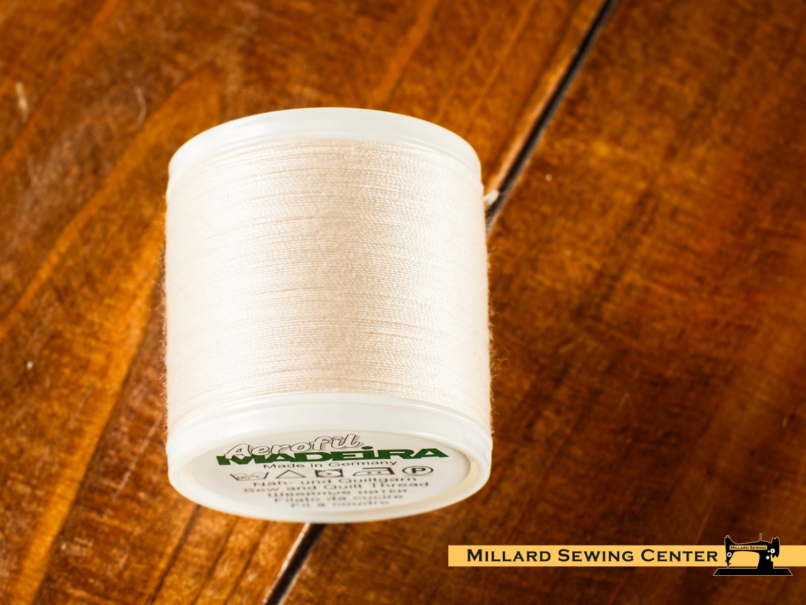 Aerofil 40wt Polyester Thread in 8682 Off White by Madeira - Image 2