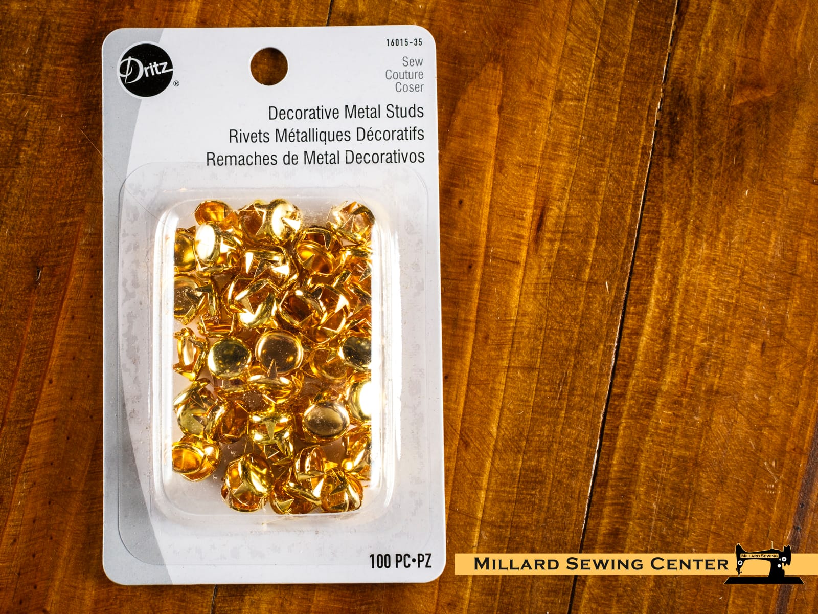 Studs, Decorative Metal in Gold by Dritz