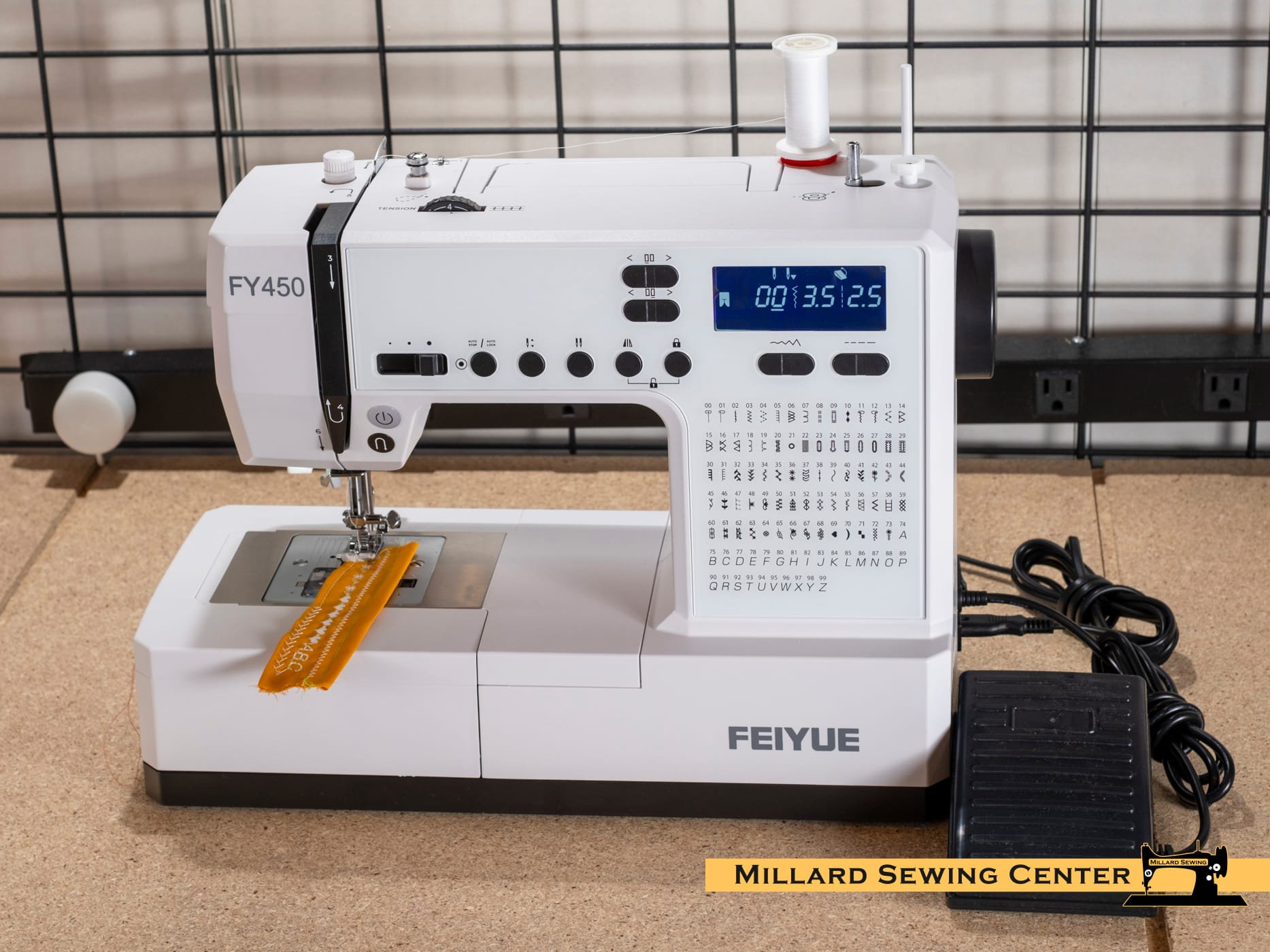 FY450 Electronic Sewing Machine by Feiyue - Image 8