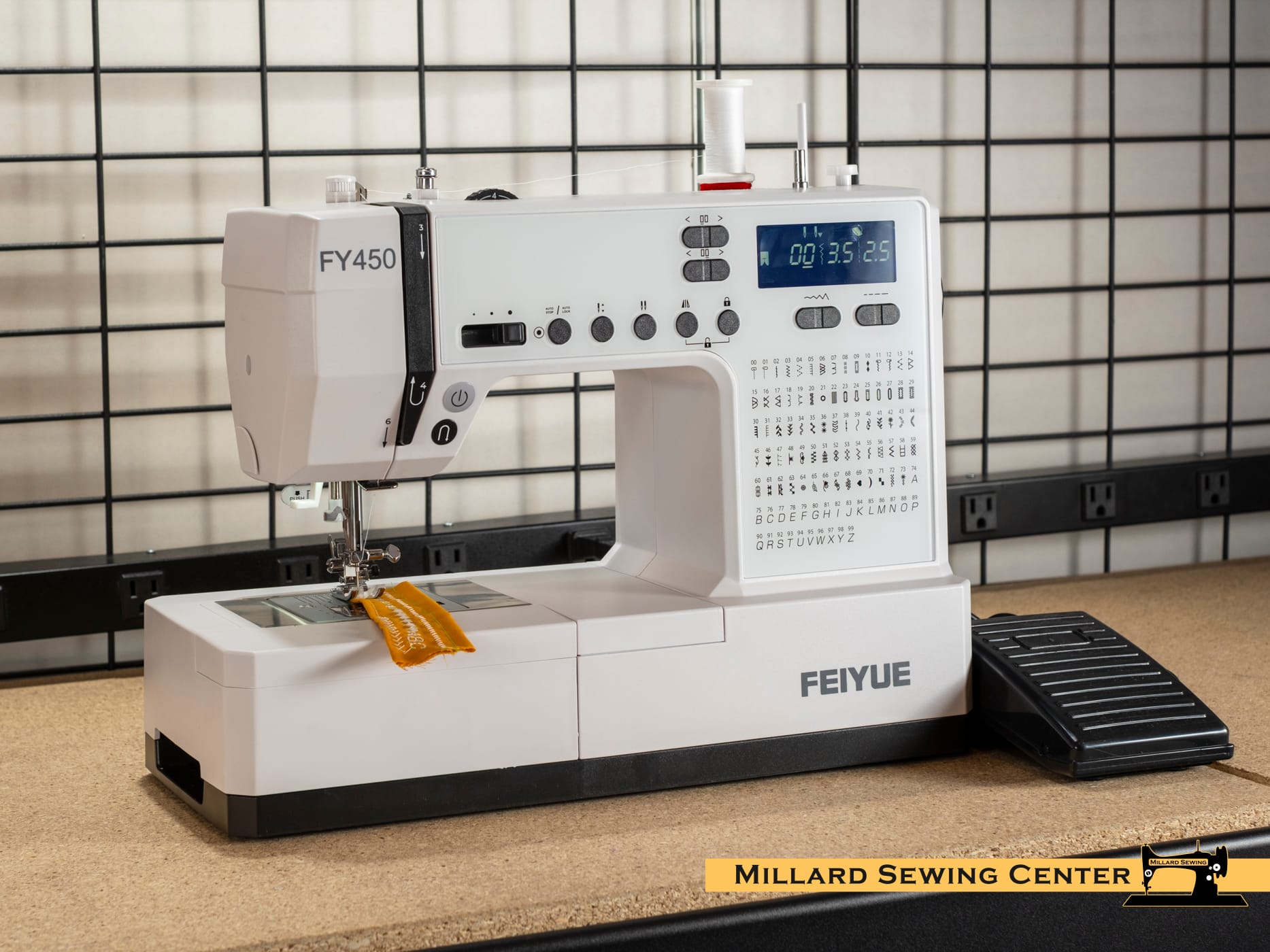 FY450 Electronic Sewing Machine by Feiyue - Image 7
