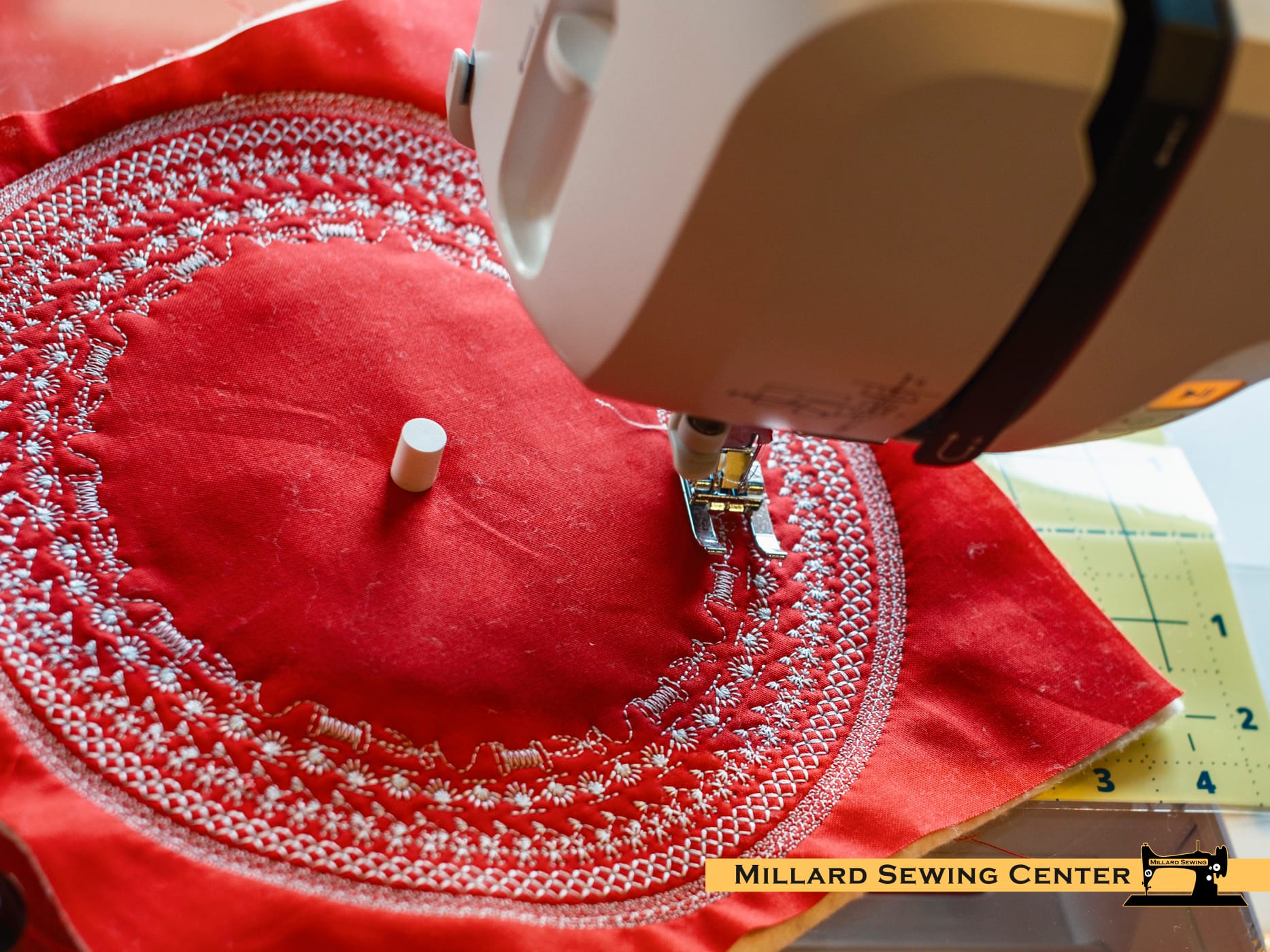 Circle Stitching, Stitch Stacking on the Necchi C2000