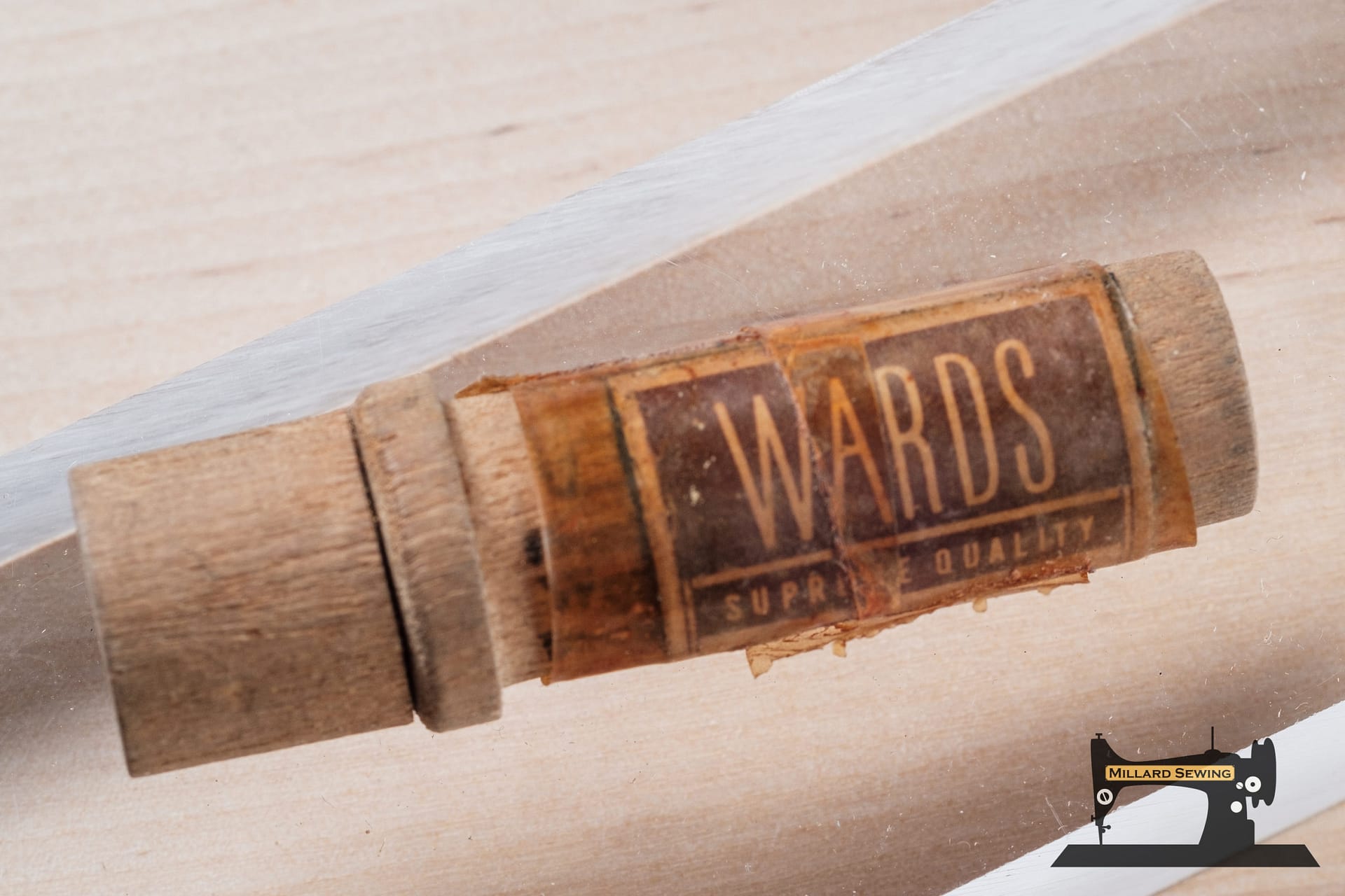 Boyes Brand Needles Wards Supreme Quality Wooden Case - Image 2