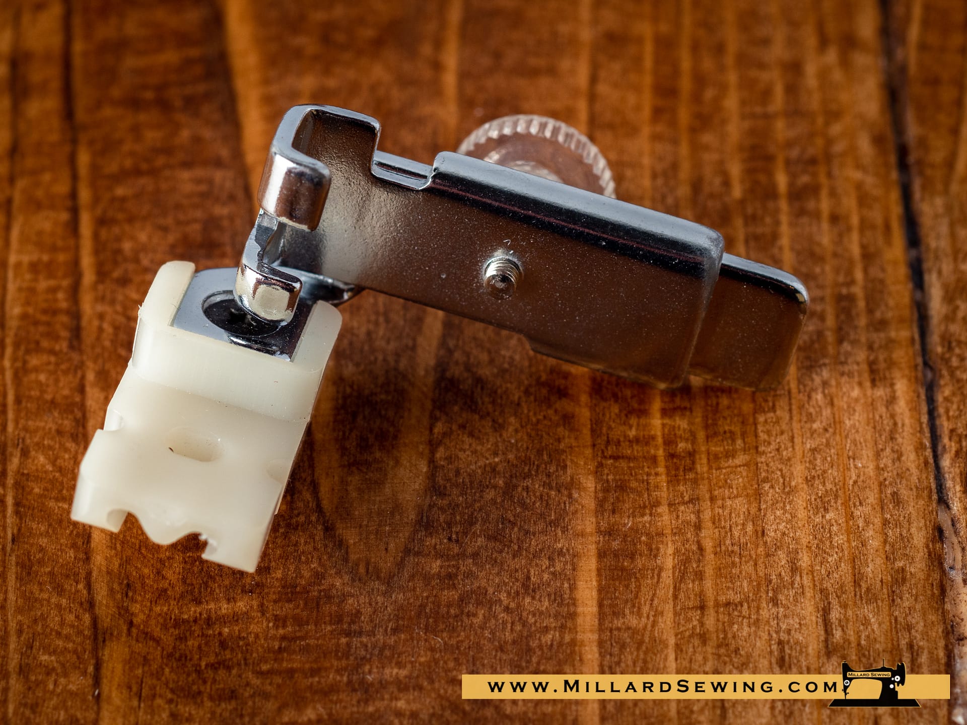 Zipper Foot, Invisible for Low Shank/Vertical Needle