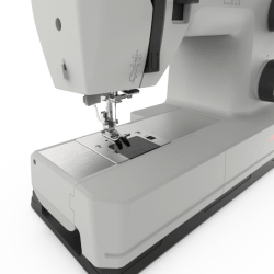 Necchi Q132A Mechanical Sewing Machine - Image 12