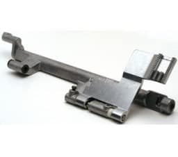 Feed Dog Complete with Shaft for Pfaff 1047-1469 Model Sewing Machines