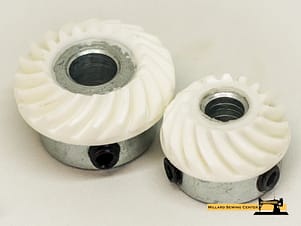 Vertical Gear (Angled Set) for Singer 600 Series