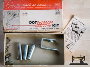 Dot Snappers Kit by Dritz