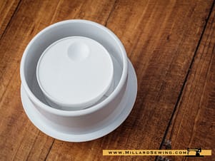 Handwheel with Clutch Assembly For Singer 3000-9000 Class Sewing Machines