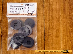 Buttons, Round 30mm In Onyx Black, 10 Pack