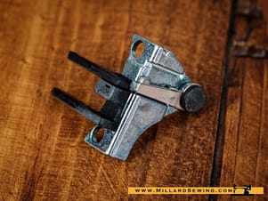 Feed Dogs for Singer 900 & 920 (Adjustable) (Rubber)