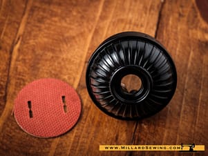 Electrical plug Round