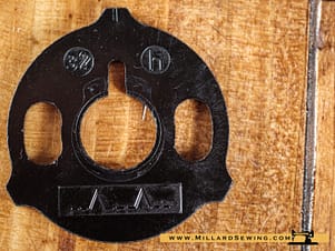 Fashion Disc Type A #32 "Blind Stitch" Pattern