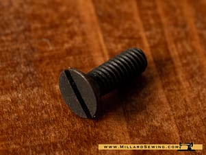 Screw, Presser Bar Guide Clamp for Pfaff 1200 Series Sewing Machines