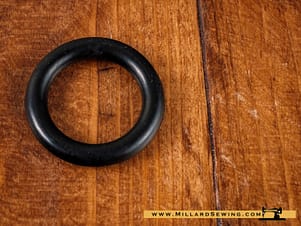 Friction Ring/Bobbin Tire For Bernina (Size:32.5x22)