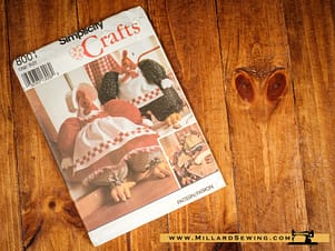 Simplicity Crafts 8001, Stuffed Hen & Rooster