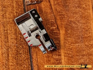 Patchwork Foot (1/4″) with Guide Blade for Snap-O-Matic Mount Sewing Machine