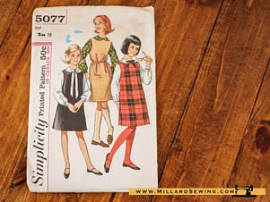 Outfit Pattern 5077 by Simplicity